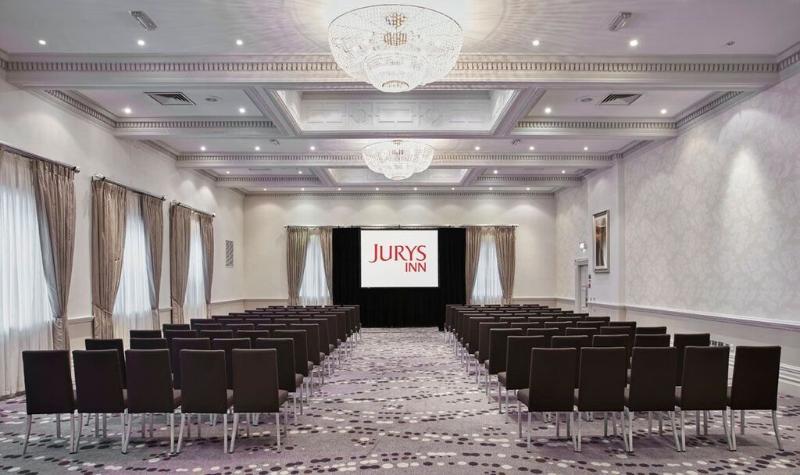 Jurys Inn Cardiff Exterior foto